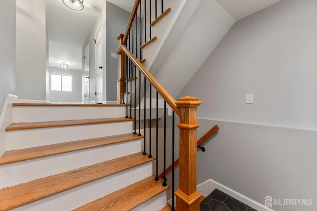 $615,000 | 40 Emerald Lane, Old Bridge, NJ 08857