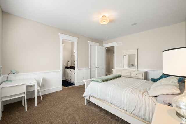 1205 North Elk Rdg Lane, Unit 202 Alpine, UT 84004 - Photo 49 of 88 Carpeted room featuring wainscoting, crown molding, and a recessed ceiling speaker