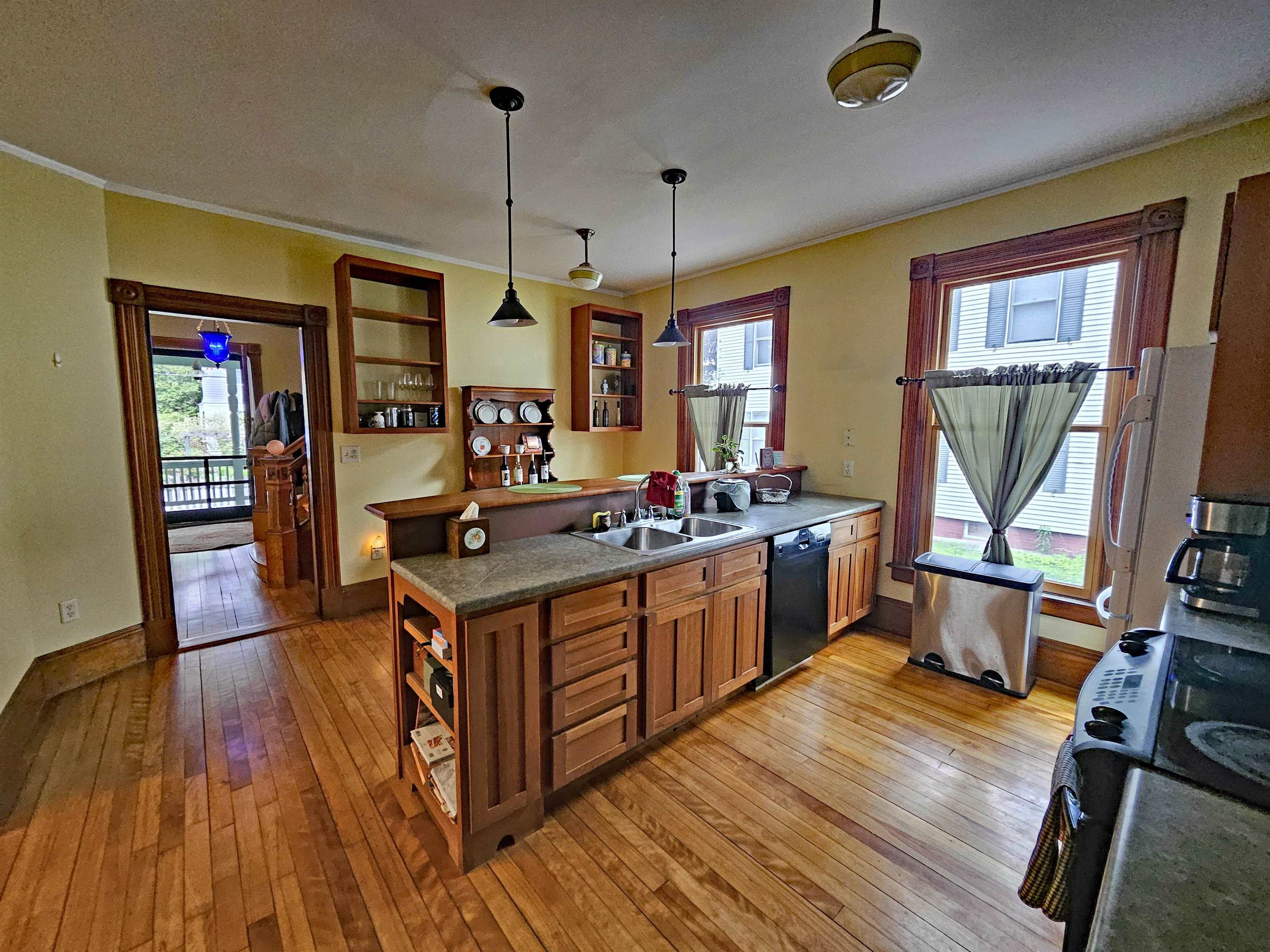 30 Chapin Street Brattleboro, VT 05301 - Photo 20 of 31