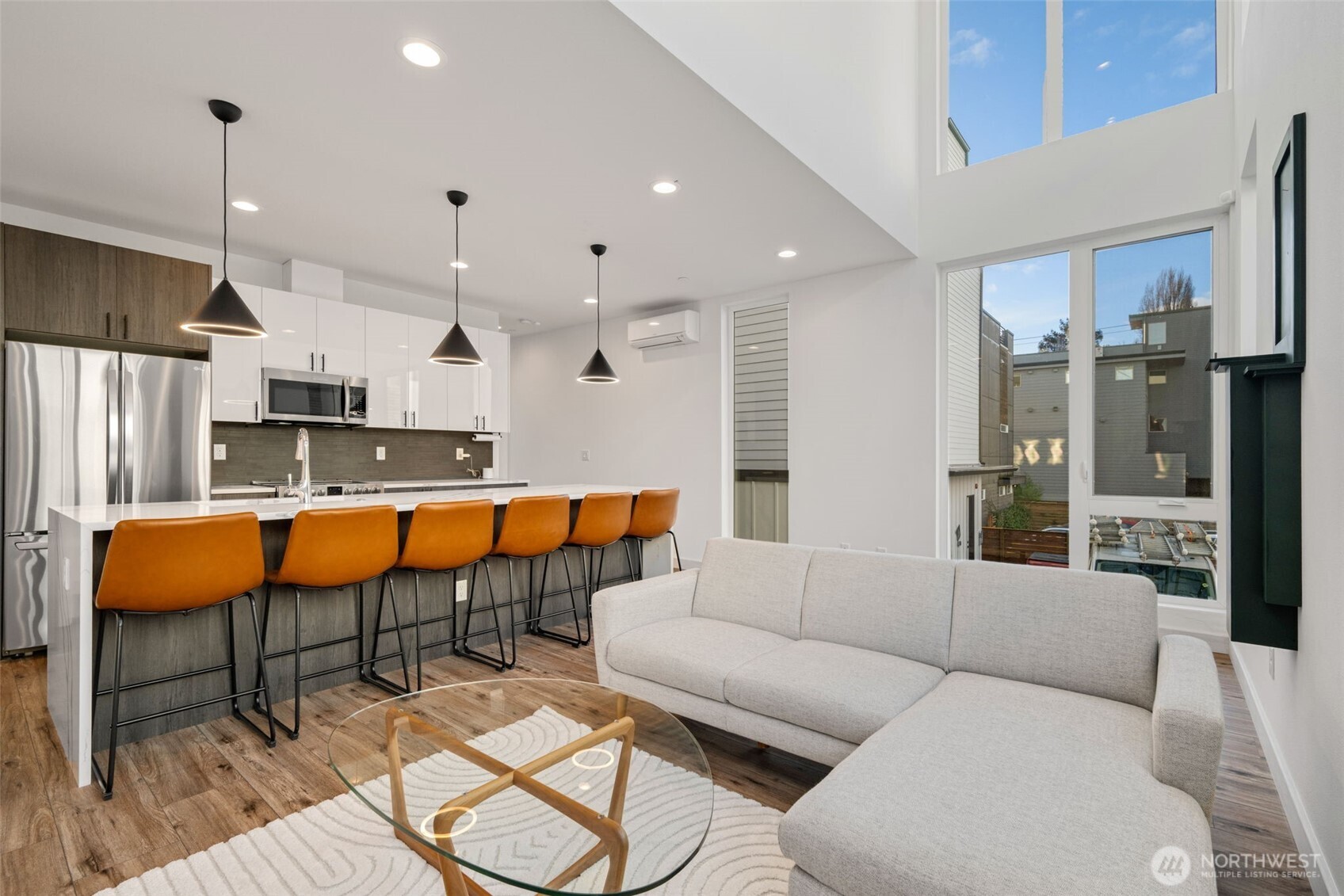 6719 Carleton Avenue South, Unit B Seattle, WA 98108 - Photo 1 of 24
