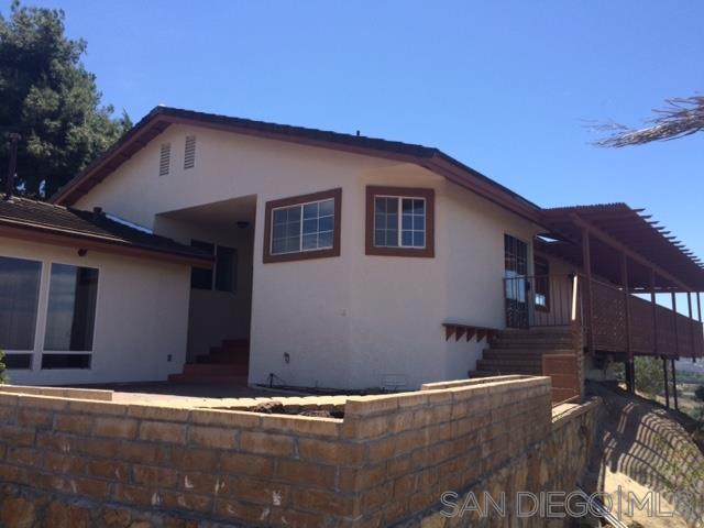 11621 Old Castle Road Valley Center, CA 92082 - Photo 1 of 4