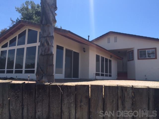 11621 Old Castle Road Valley Center, CA 92082 - Photo 3 of 4