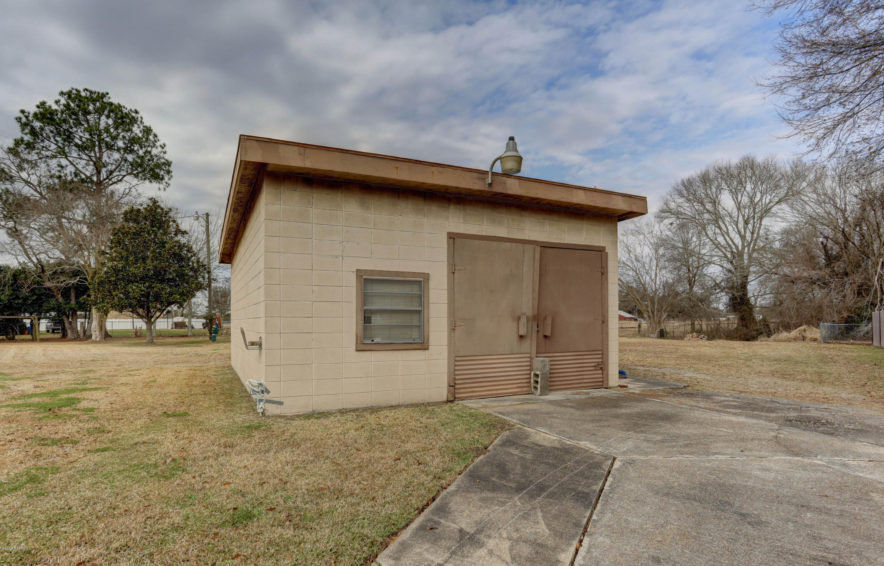 422 Ole Colony Road Lafayette, LA 70506 - Photo 33 of 38 Gallery Image 33