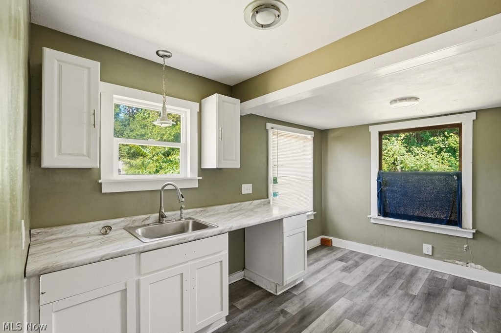 1313 Manchester Road Akron, OH 44307 - Photo 10 of 28