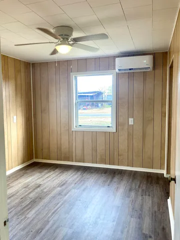 $1,500 | 703 West Ollie Street, Llano, TX 78643