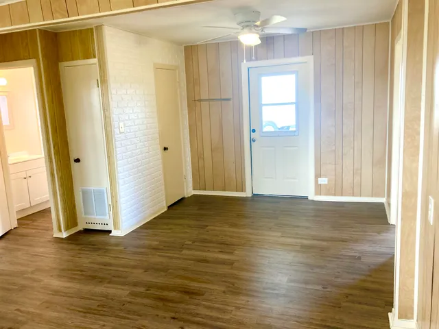 $1,500 | 703 West Ollie Street, Llano, TX 78643