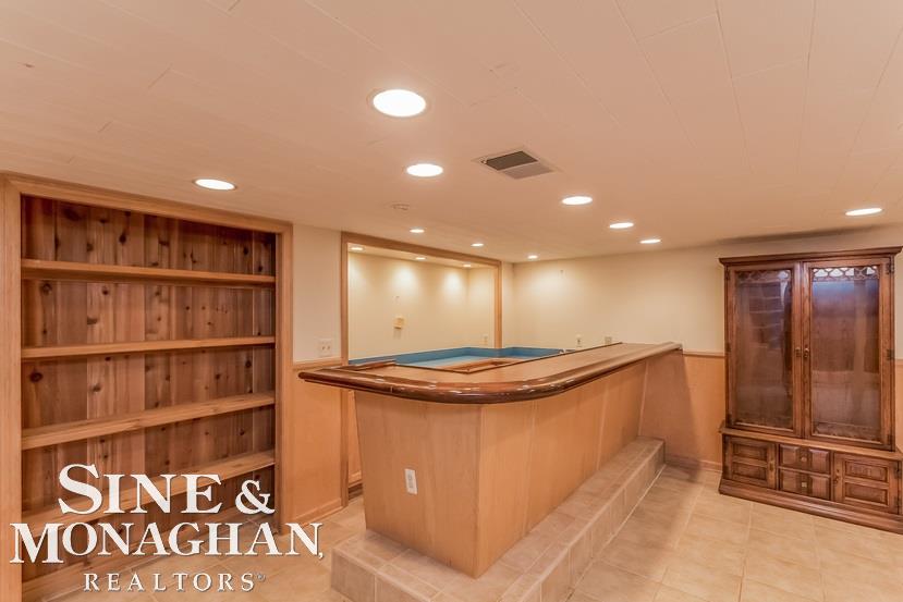 21 Hawthorne Road Grosse Pointe Shores, MI 48236 - Photo 51 of 80