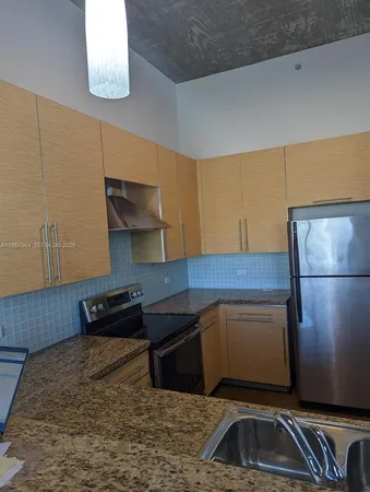 $2,700 | 1789 Northeast Miami Gardens Drive, Unit W304, Miami, FL 33179