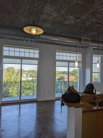 $2,700 | 1789 Northeast Miami Gardens Drive, Unit W304, Miami, FL 33179