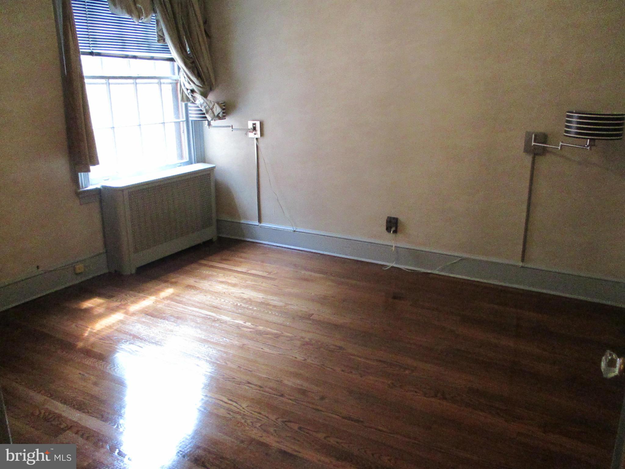 3157 Adams Mill Road Northwest Washington, DC 20010 - Photo 20 of 26 Bedroom #2