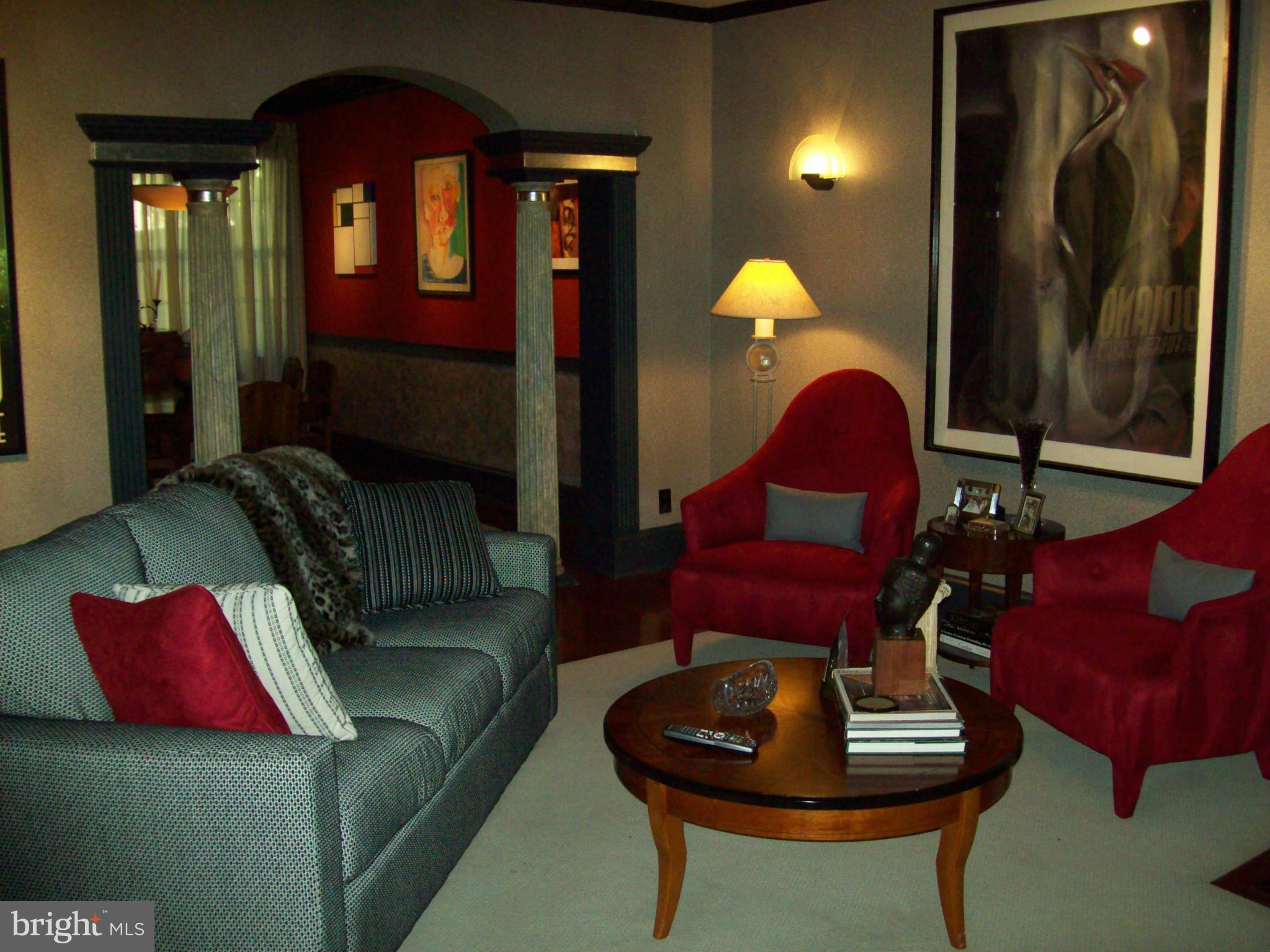 3157 Adams Mill Road Northwest Washington, DC 20010 - Photo 4 of 26 Living Room