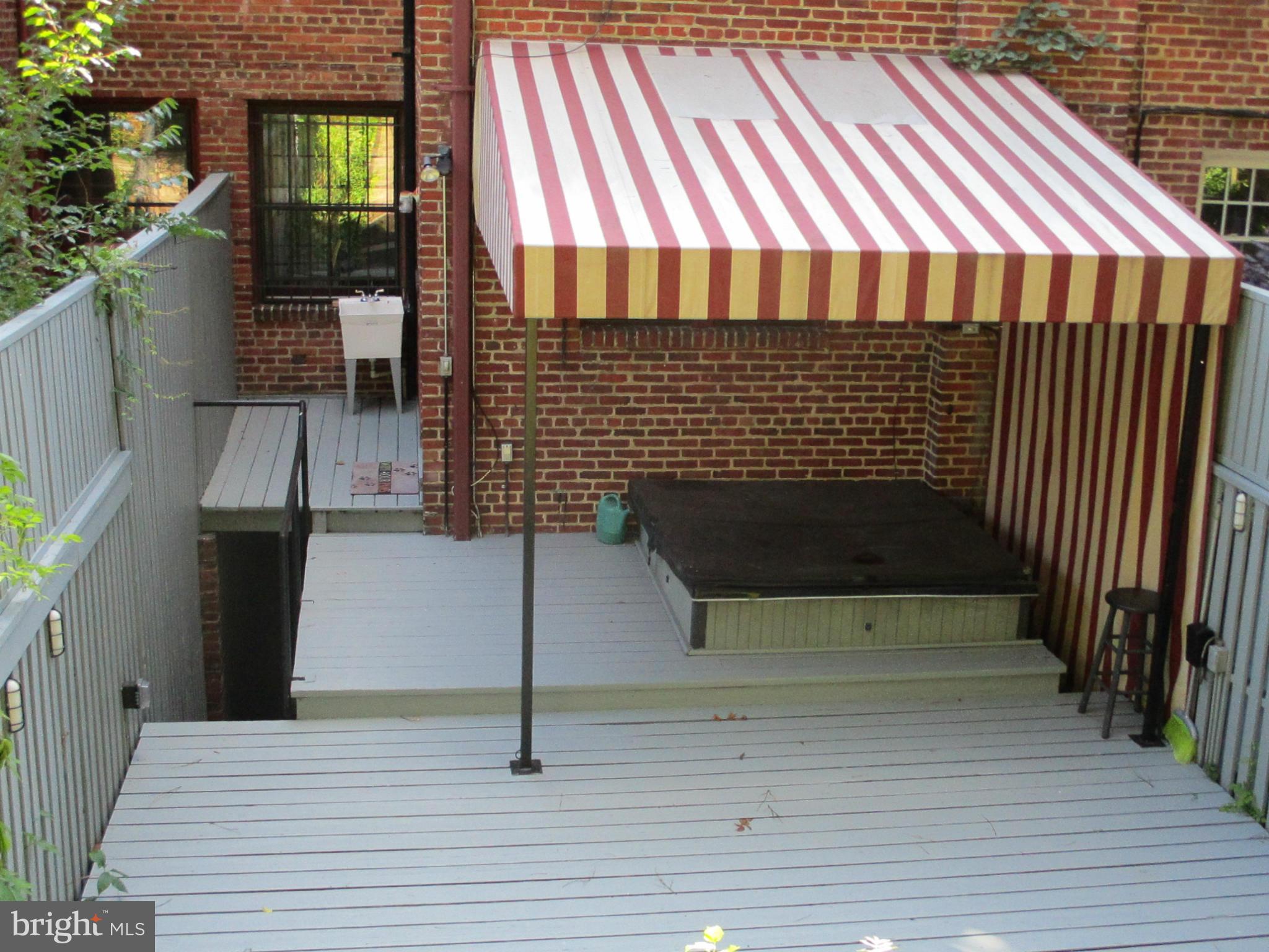 3157 Adams Mill Road Northwest Washington, DC 20010 - Photo 9 of 26 Exterior (Rear)