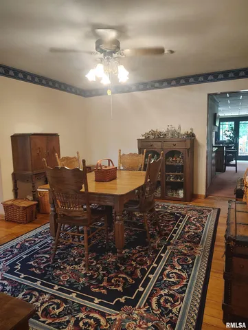 $178,900 | 21401 North Il Highway, Cuba, IL 61427