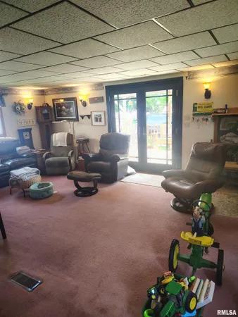 $150,000 | 21401 North Il Highway, Cuba, IL 61427