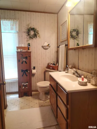 $150,000 | 21401 North Il Highway, Cuba, IL 61427