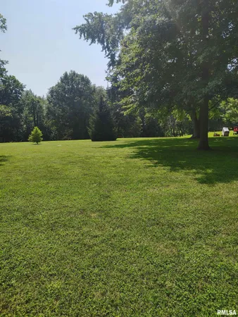 $150,000 | 21401 North Il Highway, Cuba, IL 61427