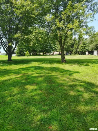 $150,000 | 21401 North Il Highway, Cuba, IL 61427