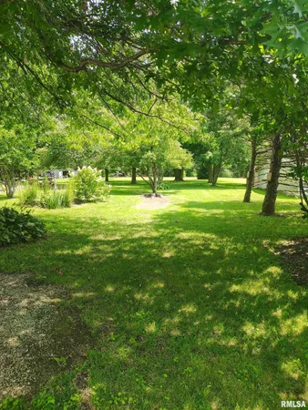 $150,000 | 21401 North Il Highway, Cuba, IL 61427