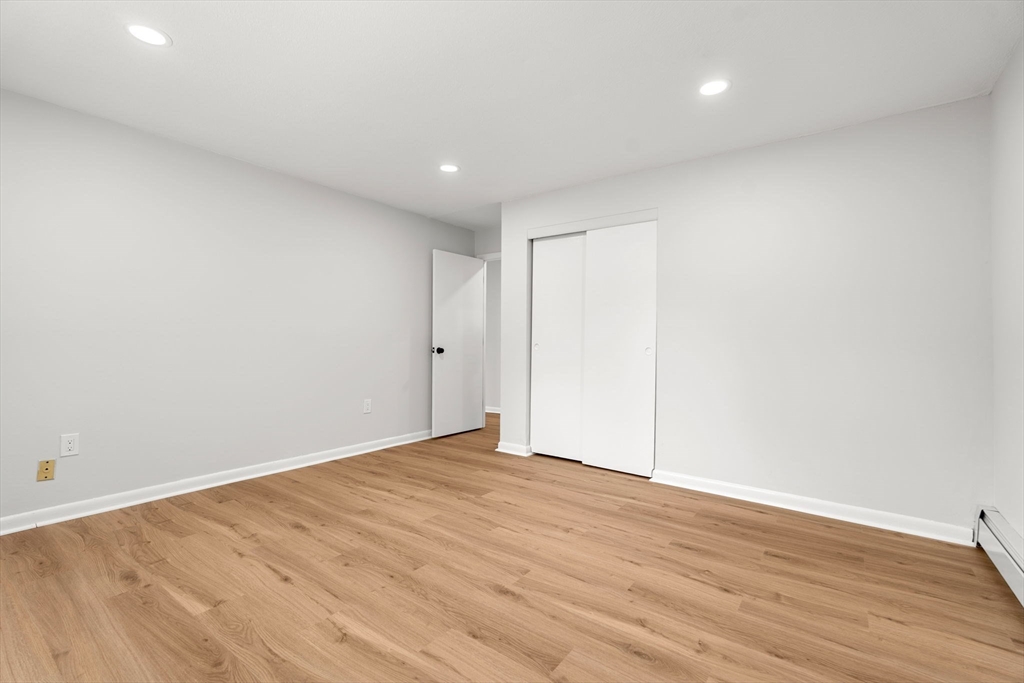81 High Street, Unit 9 Amesbury, MA 01913 - Photo 14 of 31