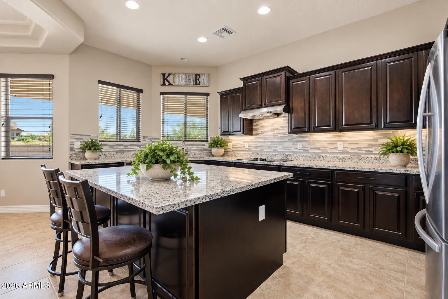 1532 North Roadrunner Road Apache Junction, AZ 85119 - Photo 18 of 59 Kichen Island