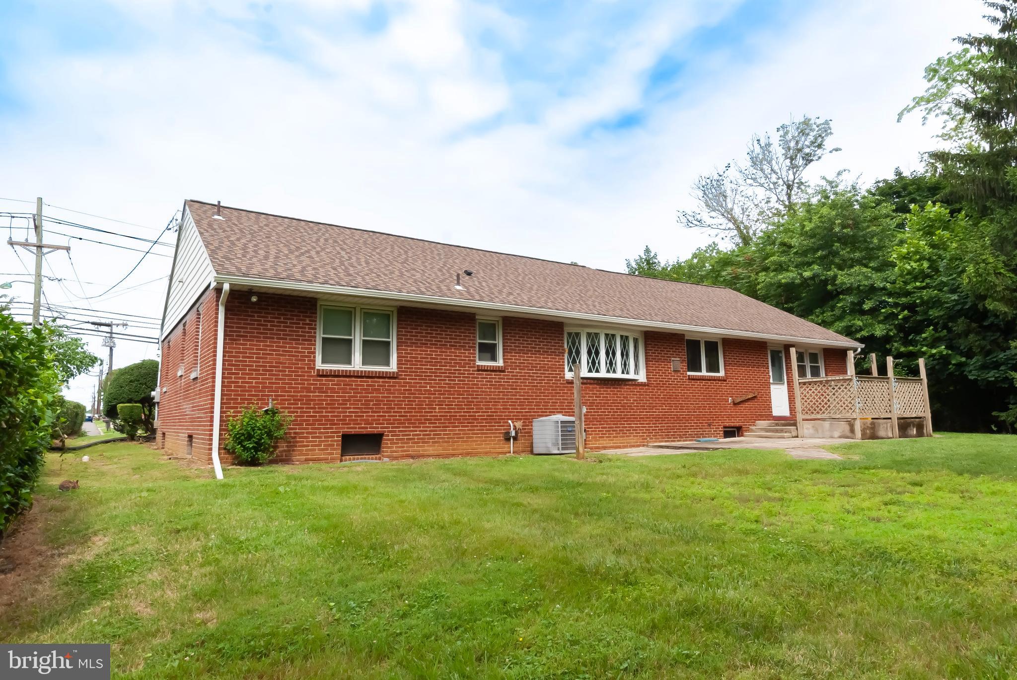 34 Georgetown Road Bordentown, NJ 08505 - Photo 33 of 39 Exterior Back
