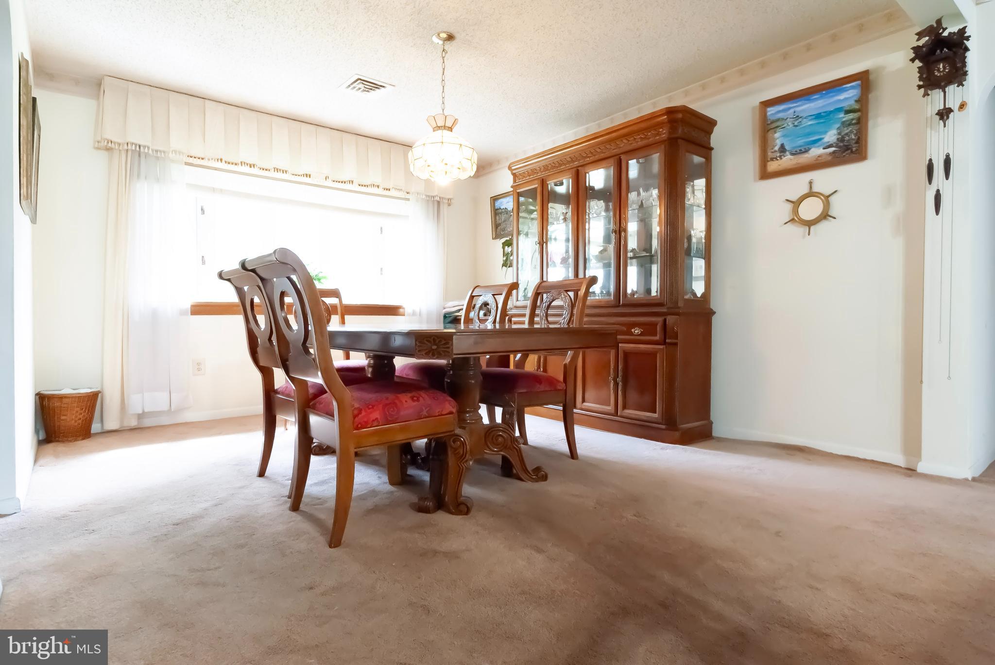 34 Georgetown Road Bordentown, NJ 08505 - Photo 7 of 39 Dining Room