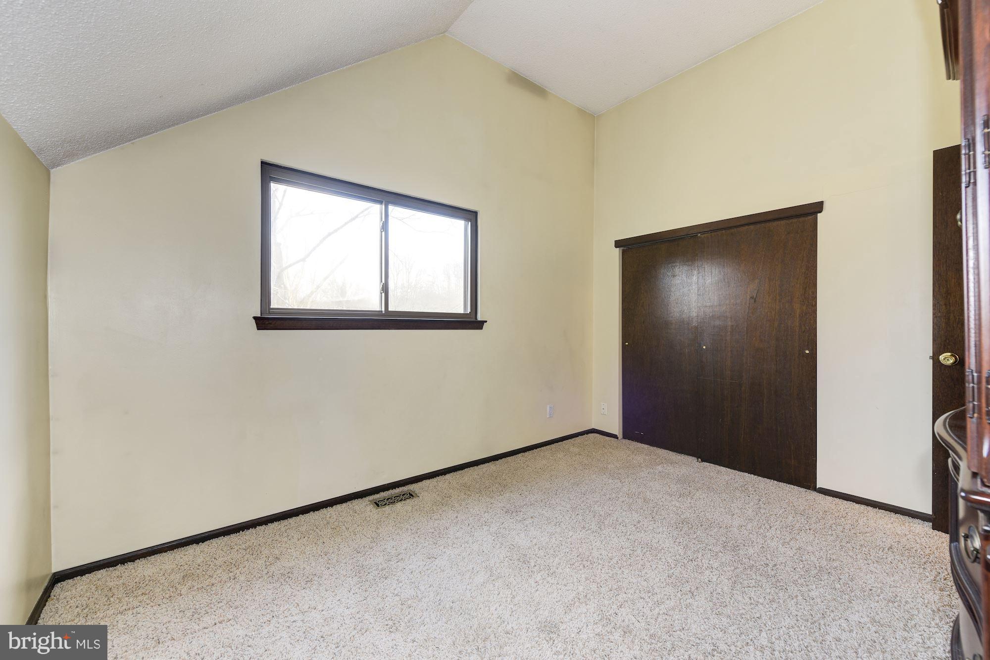2418 Hopewell Road Marlton, NJ 08053 - Photo 31 of 42 an empty room with windows