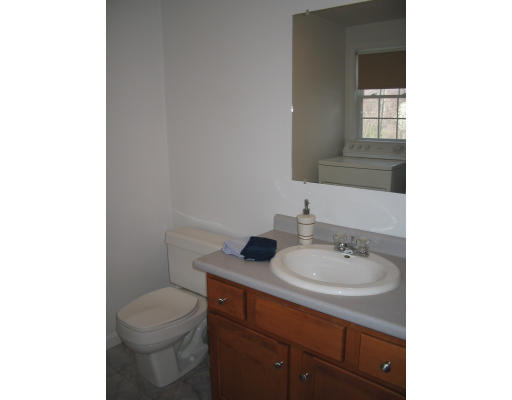 24 Coldbrook Road Millbury, MA 01527 - Photo 4 of 25 Gallery Image 4