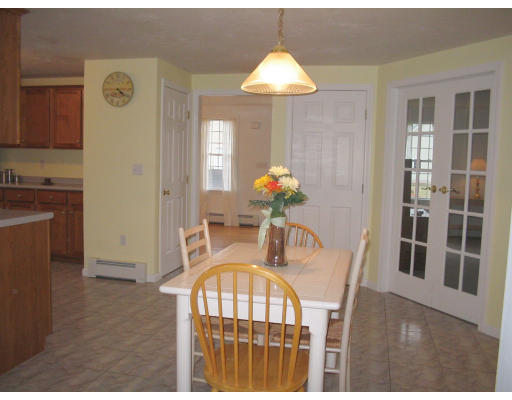 24 Coldbrook Road Millbury, MA 01527 - Photo 7 of 25 Gallery Image 7