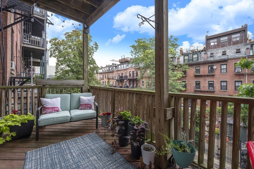 67 Worcester Street, Unit 3 Boston, MA 02118 - Photo 13 of 16