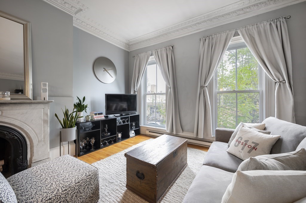 67 Worcester Street, Unit 3 Boston, MA 02118 - Photo 3 of 16