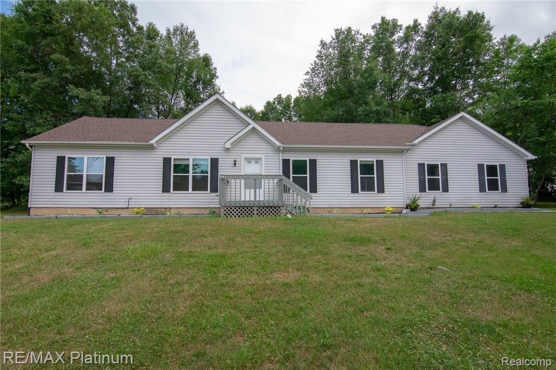 8898 Dwyer Road Howell, MI 48855 - Photo 30 of 52 1f.jpg