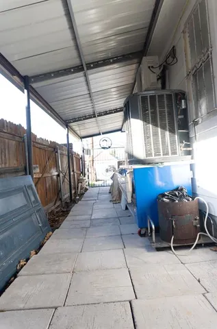 $360,000 | 302 West 6th Street, Lancaster, TX 75146