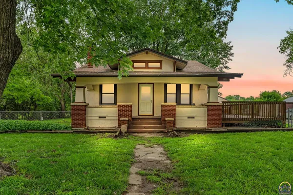 $220,000 | 1830 Northwest Tyler Street, Topeka, KS 66608