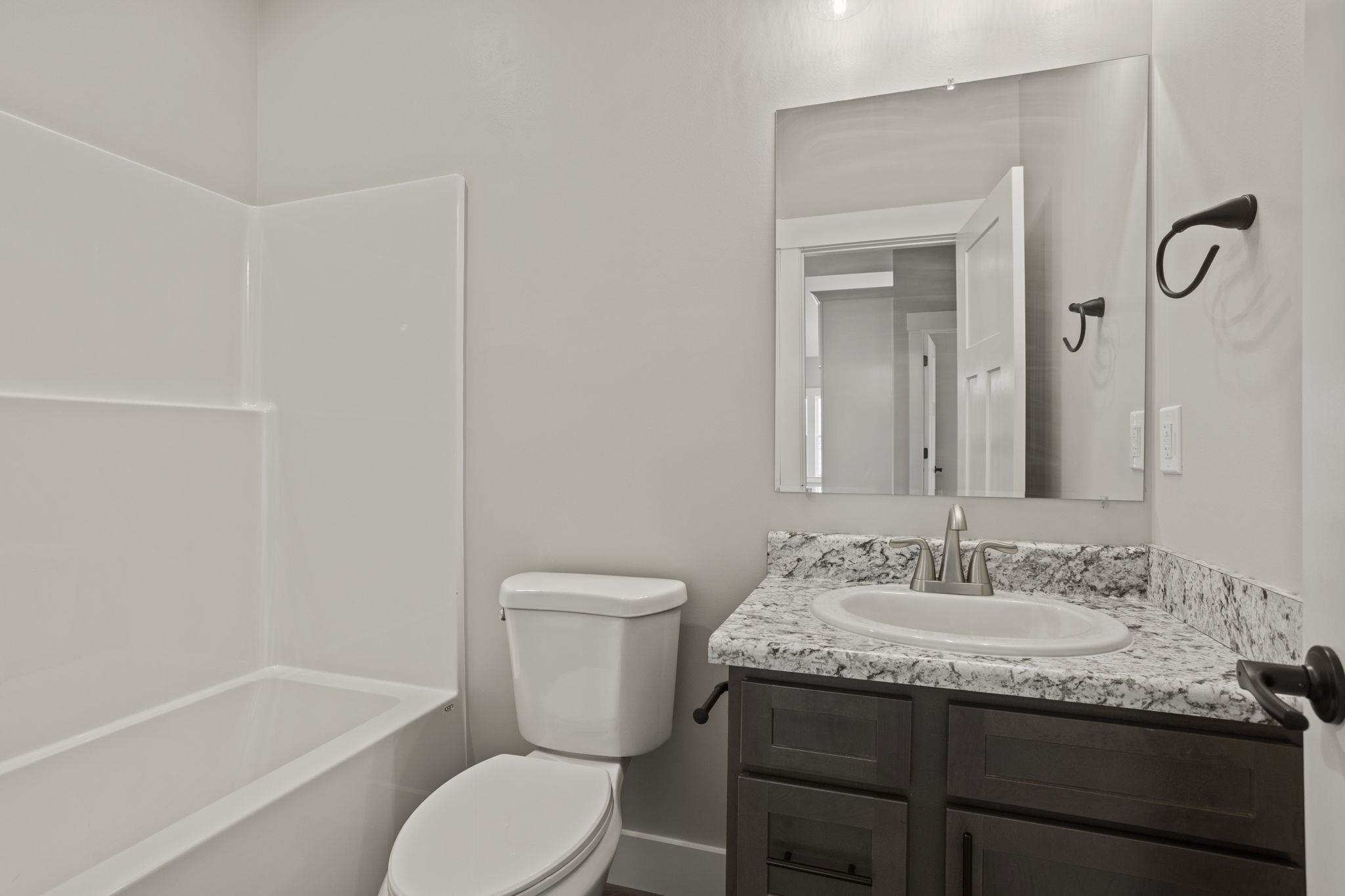 369 Scenic Avenue Campobello, SC 29322 - Photo 19 of 26