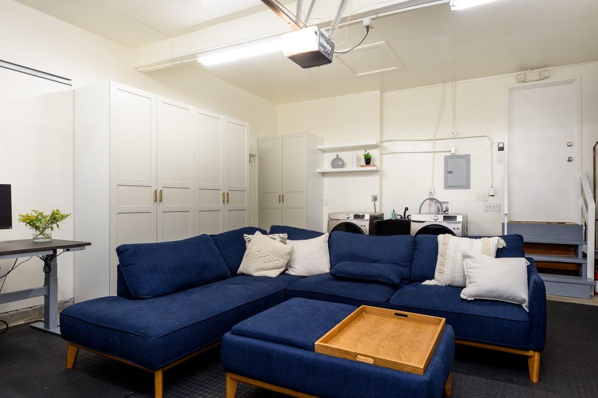 11 Meadow Court San Mateo, CA 94403 - Photo 21 of 31 a living room with furniture and a ceiling fan