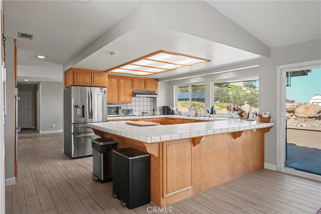 31470 Sierra Verde Road Homeland, CA 92548 - Photo 8 of 38 Kitchen