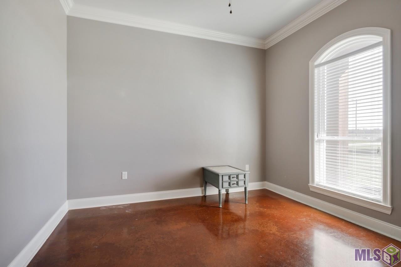2595 Patterson Road Oscar, LA 70762 - Photo 11 of 18 Gallery Image 11