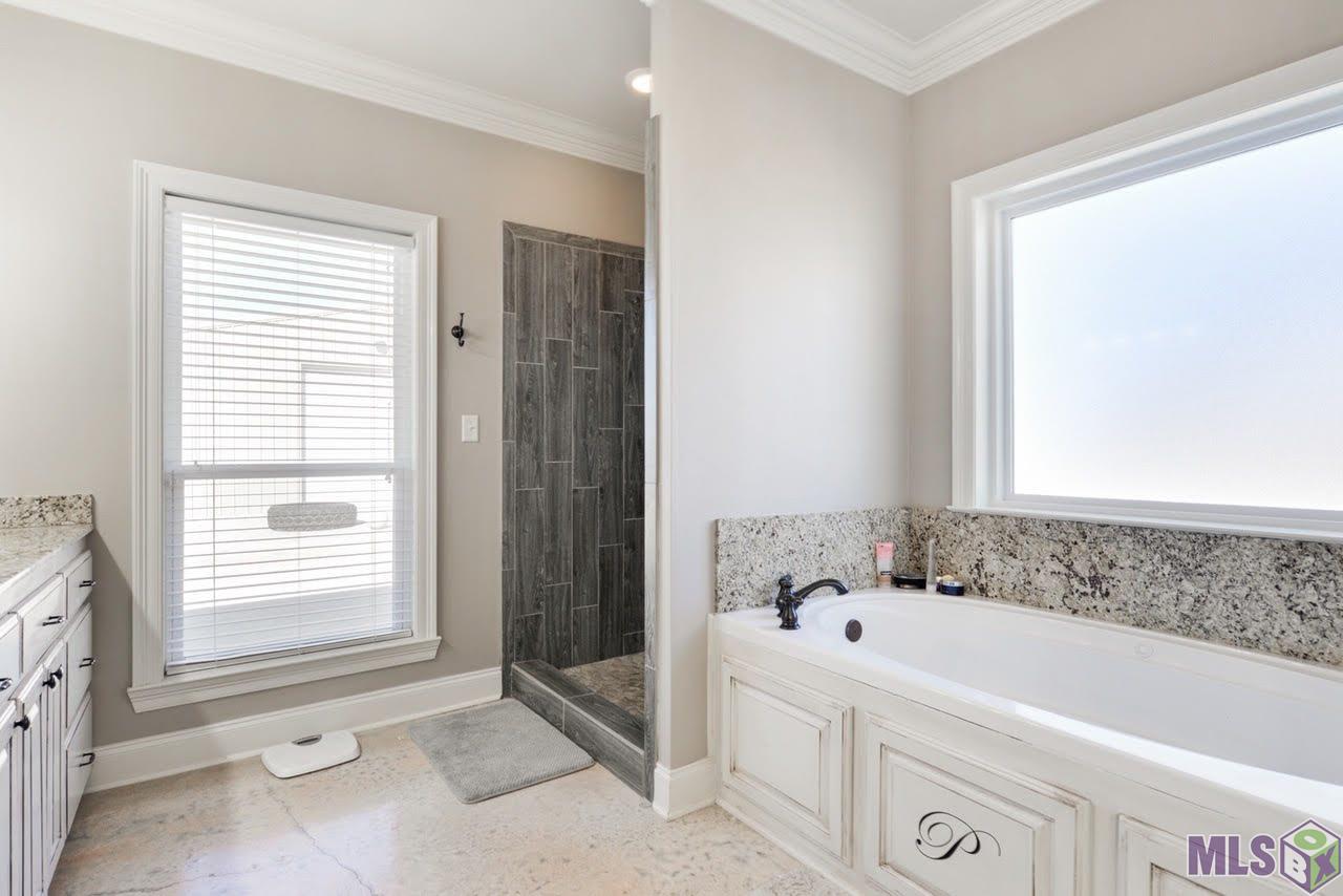 2595 Patterson Road Oscar, LA 70762 - Photo 10 of 18 Gallery Image 10