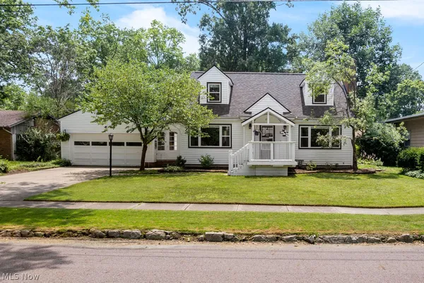 $284,900 | 1198 Greenvale Avenue, Akron, OH 44313