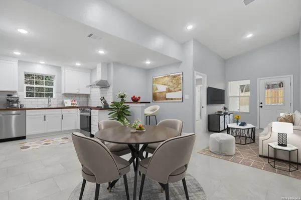 $1,550 | 1197 Chisolm Trail, Spring Branch, TX 78070