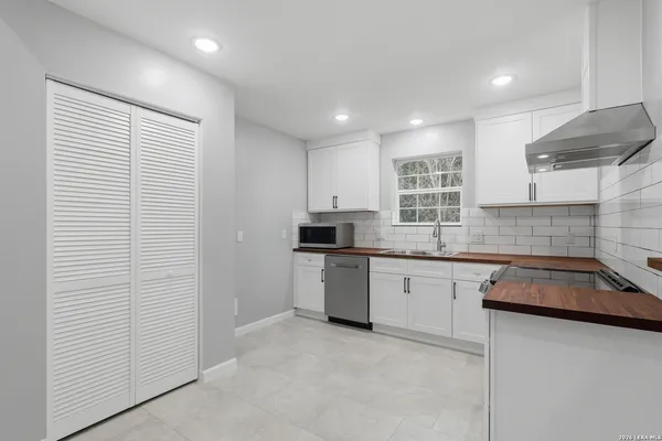 $1,550 | 1197 Chisolm Trail, Spring Branch, TX 78070