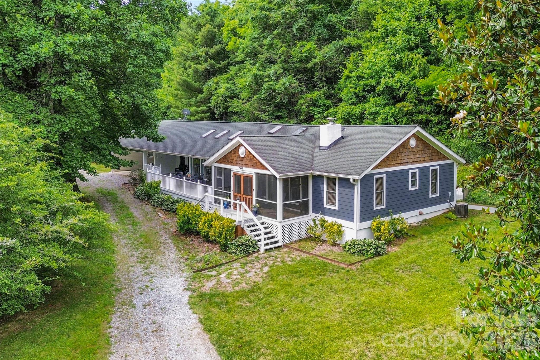 645 West Fork Creek Road Saluda, NC 28773 - Photo 3 of 48