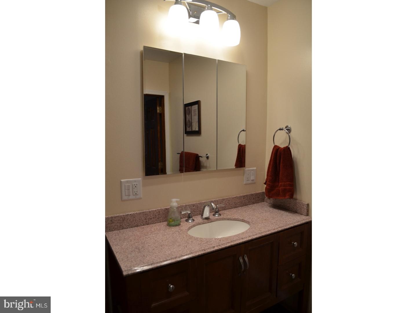 9 James Road Hatboro, PA 19040 - Photo 12 of 25 Bathroom