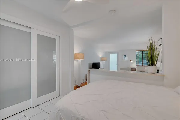 $2,100 | 1035 Meridian Avenue, Unit 6, Miami Beach, FL 33139