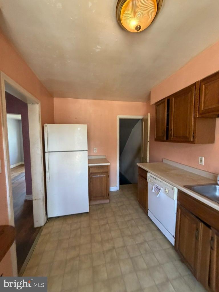 8648 Oak Road Baltimore, MD 21234 - Photo 12 of 24