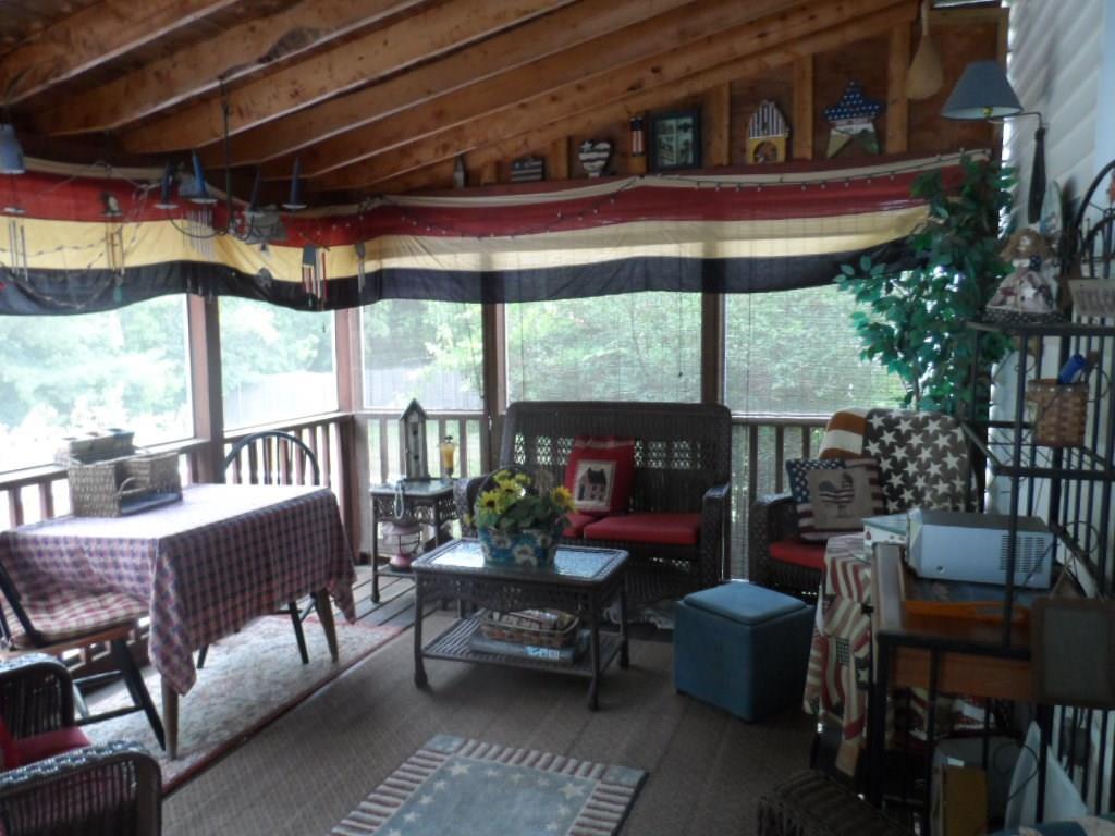 25 Booker Avenue Waterville, ME 04901 - Photo 5 of 34 Photo
