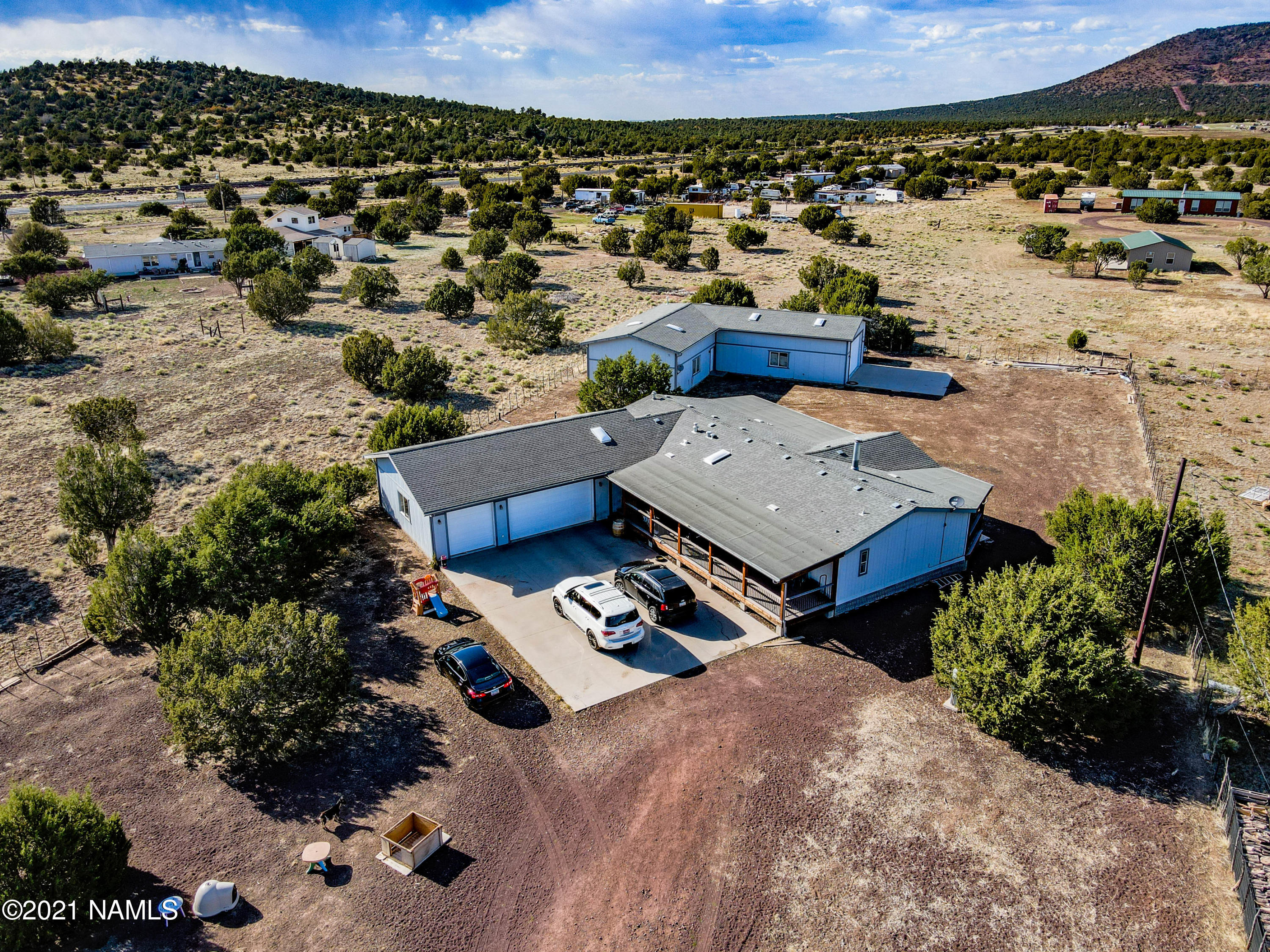 863 Hoctor Road Williams, AZ 86046 - Photo 3 of 26 DJI_0716-HDR