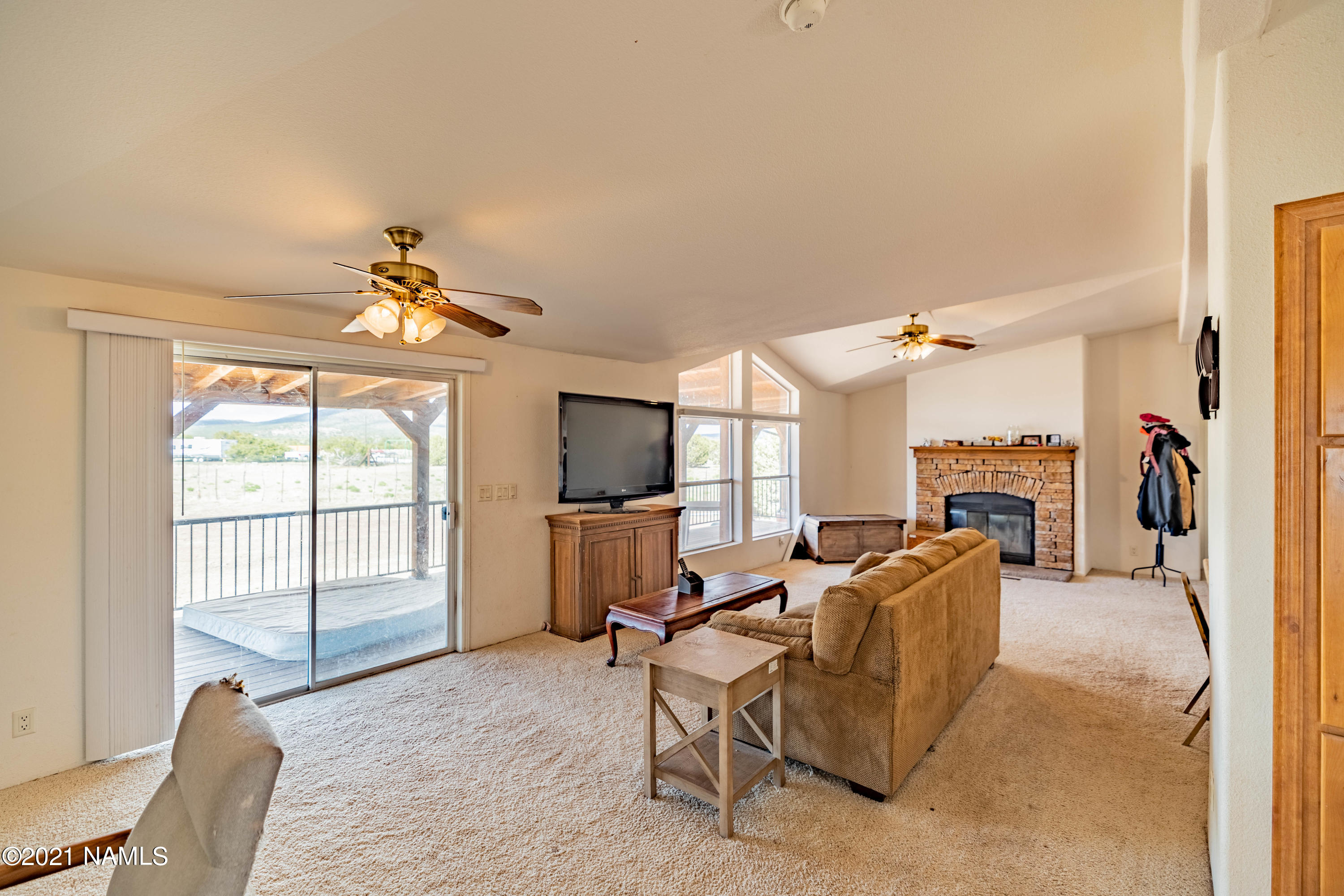 863 Hoctor Road Williams, AZ 86046 - Photo 6 of 26 EOSR6950-HDR