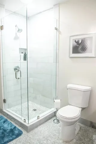 $7,900 | 1116 Pacific Coast Highway, Huntington Beach, CA 92648